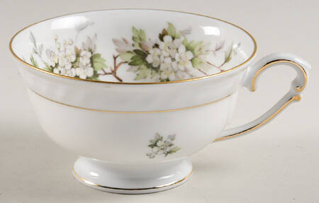 Hawthorn Footed Cup