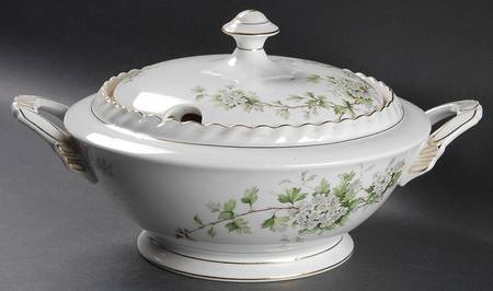 Hawthorn Tureen &  Lid