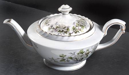 Hawthorn Teapot & Lid