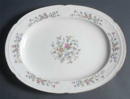 Isabelle 13" Oval Serving Platter