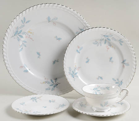 Laurel Oak 5 Piece Place Setting