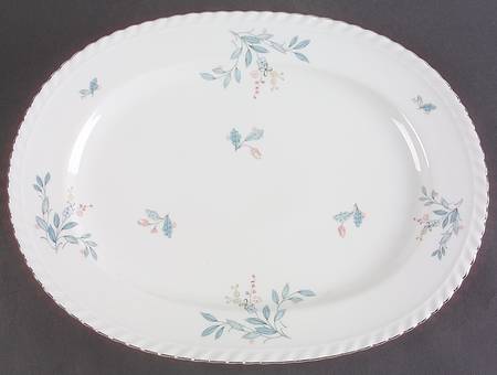 Laurel Oak 15" Oval Serving Platter