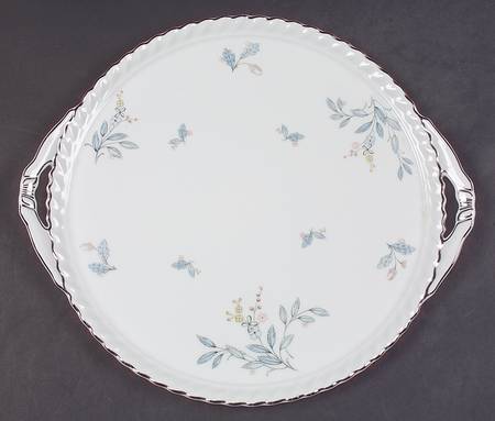 Laurel Oak Handled Cake Plate