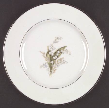 Lily Dinner Plate