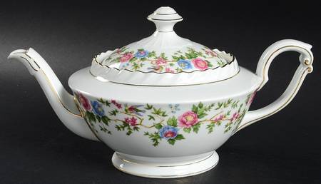 Mandarin Teapot & Lid