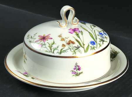 Meadow Flowers Round Covered Butter