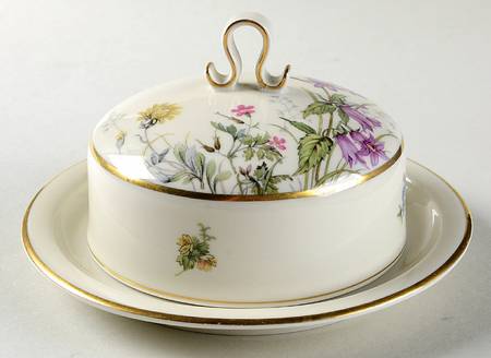 Meadow Flowers Round Covered Butter
