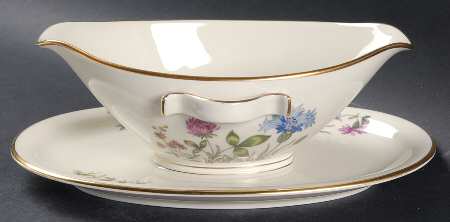 Meadow Flowers Gravy Boat with Attached Underplate