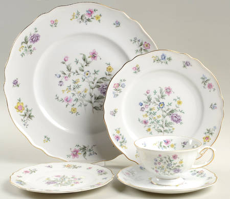 Millefleurs 5 Piece Place Setting