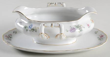Millefleurs Gravy Boat with Attached Underplate