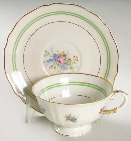 Musetta (Rim Shape) Footed Cup & Saucer Set