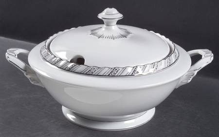 Palladina Tureen &  Lid