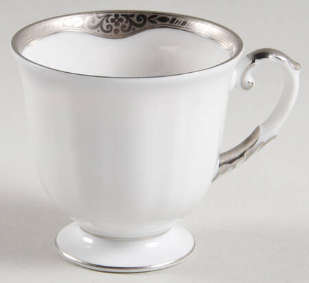 Platina Footed Demitasse Cup