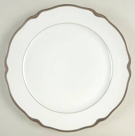 Platina 12" Chop Plate (Round Platter)