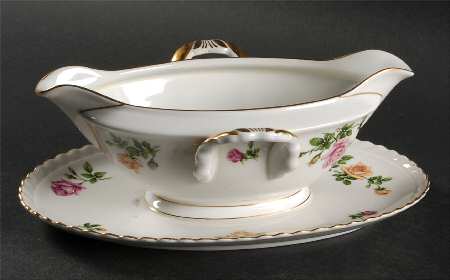 Rose Garden Gravy Boat with Attached Underplate