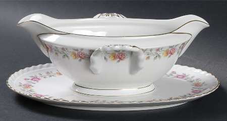 Rosedale Gravy Boat with Attached Underplate