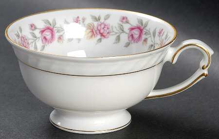 Rosedale Footed Cup