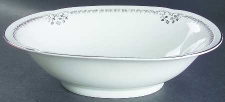 Silver Dream 10" Oval Vegetable Bowl