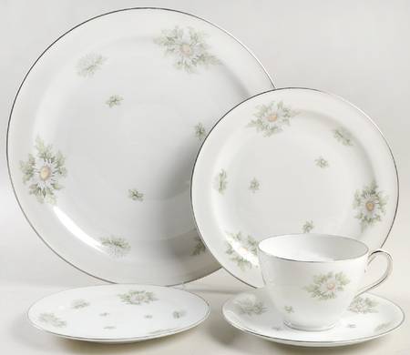 Silver Thistle 5 Piece Place Setting