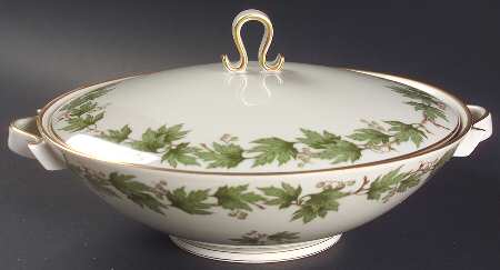 Sycamore (Center Decal) Round Covered Vegetable