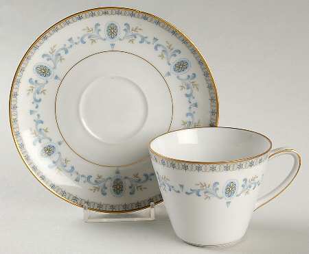 Toscana Flat Cup & Saucer Set