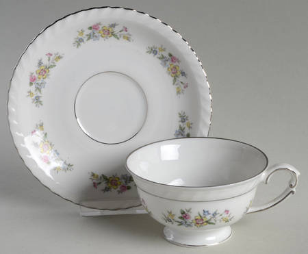 Woodfield Footed Cup & Saucer Set