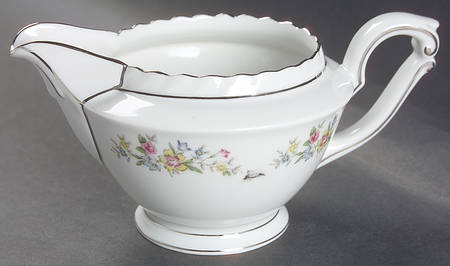 Woodfield Creamer