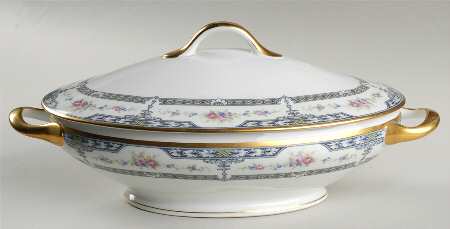 Belvedere Oval Covered Vegetable