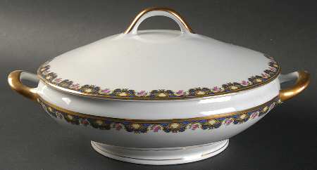 22565 Round Covered Vegetable