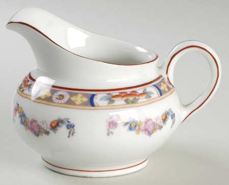 Standish Creamer