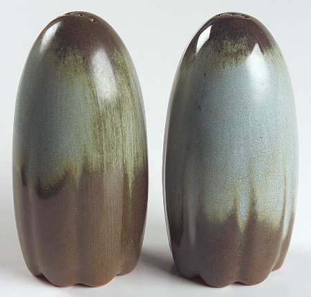 Plainsman Woodland Moss Oversized Salt & Pepper Set