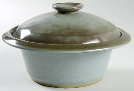 Plainsman Woodland Moss 1.5 Qt Round Covered Casserole