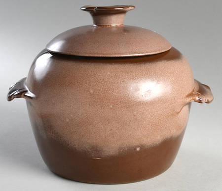 Plainsman Brown Bean Pot & Lid
