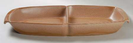 Plainsman Cinnamon 15" Oval Divided Vegetable Bowl