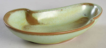 Plainsman Green Crescent Pickle Dish