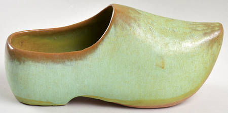 Plainsman Green Large Dutch Shoe Planter