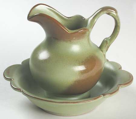 Plainsman Green 16 Oz Pitcher and Bowl Set