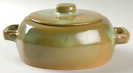 Plainsman Green 1.5 Qt Round Covered Casserole