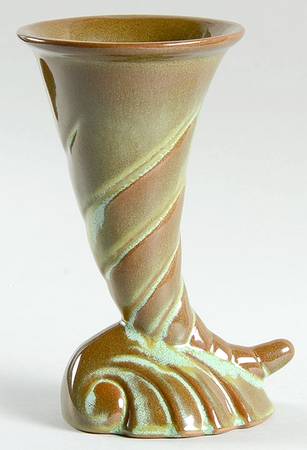 Plainsman Green 7" Cornucopia Vase