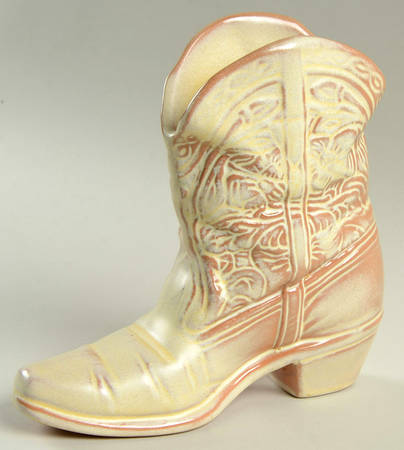 Plainsman Gold Boot Vase