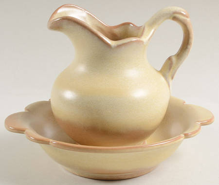 Plainsman Gold 16 Oz Pitcher and Bowl Set