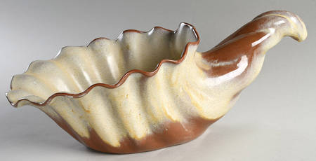 Plainsman Gold 17" Cornucopia