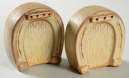 Plainsman Gold Salt & Pepper Set
