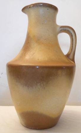 Plainsman Gold 24 Oz Pitcher