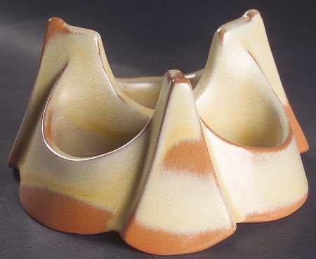 Plainsman Gold China Warmer Stand