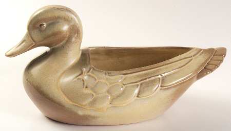 Plainsman Gold Flower Pot