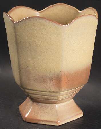 Plainsman Gold Hexagonal Vase