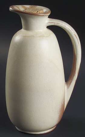 Plainsman Gold 24 Oz Pitcher