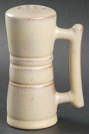 Plainsman Gold Pepper Shaker