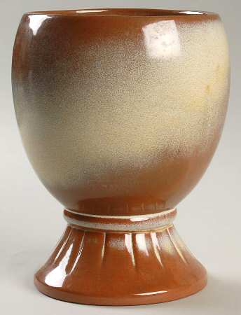 Plainsman Gold 8" Urn Shaped Vase